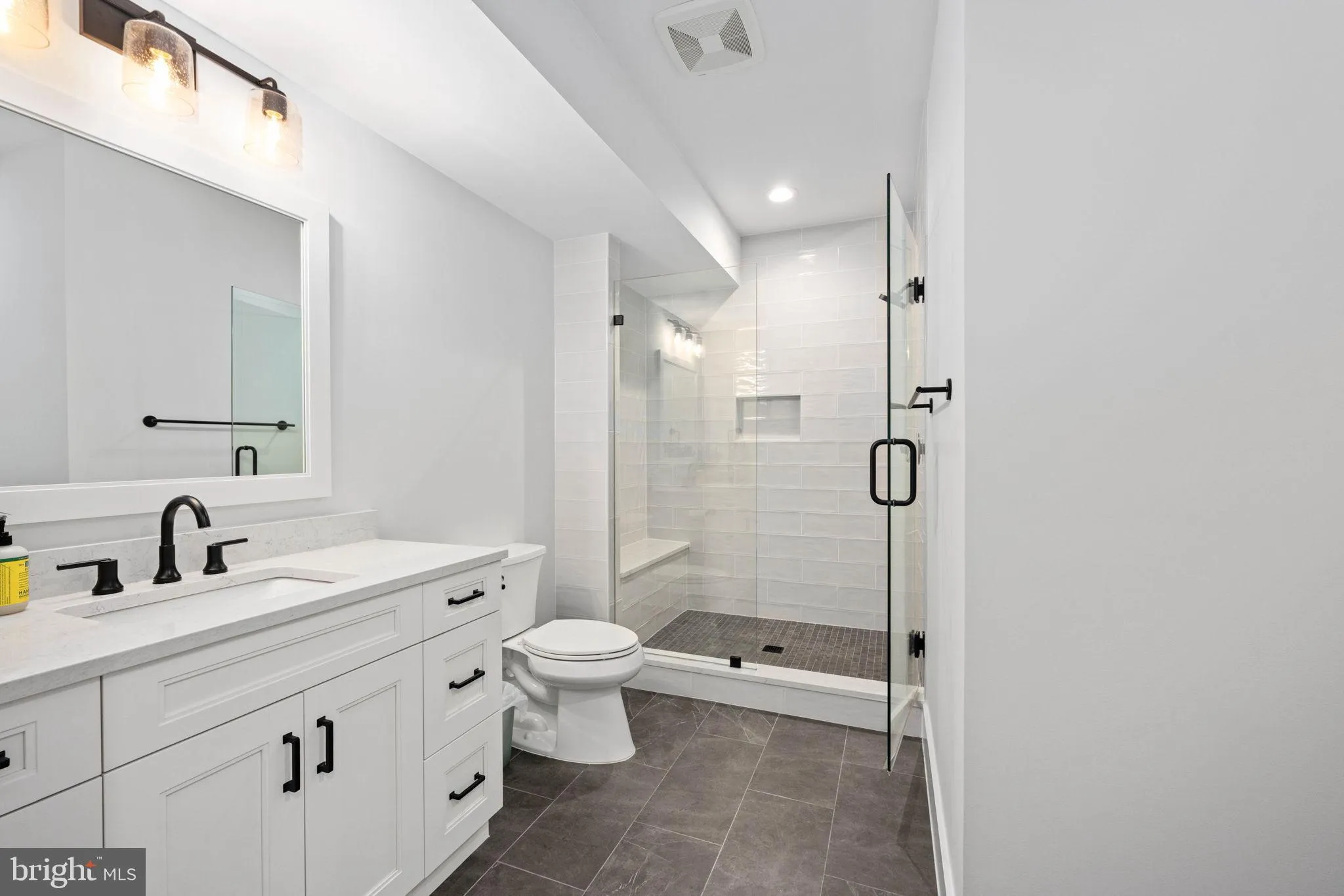 Spotsylvania, Virginia 22551, United States, 6 Bedrooms Bedrooms, ,7 BathroomsBathrooms,Residential,Active,149854