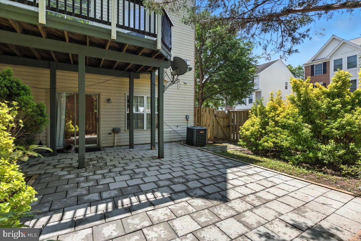 WESTERLEY - Residential Lease