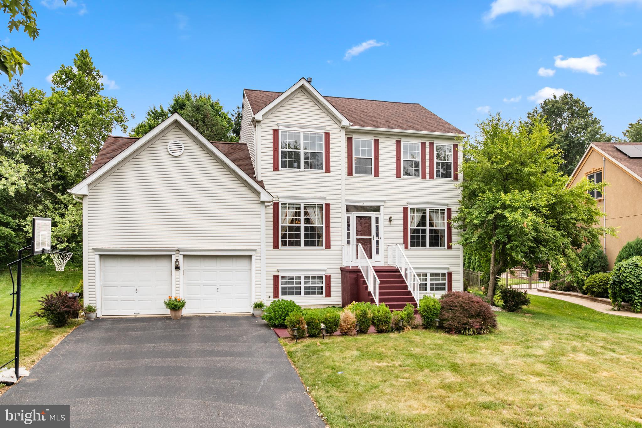 Photo 1 of 31 — 8 KINGSLEY COURT, EAST WINDSOR, NJ 08520
