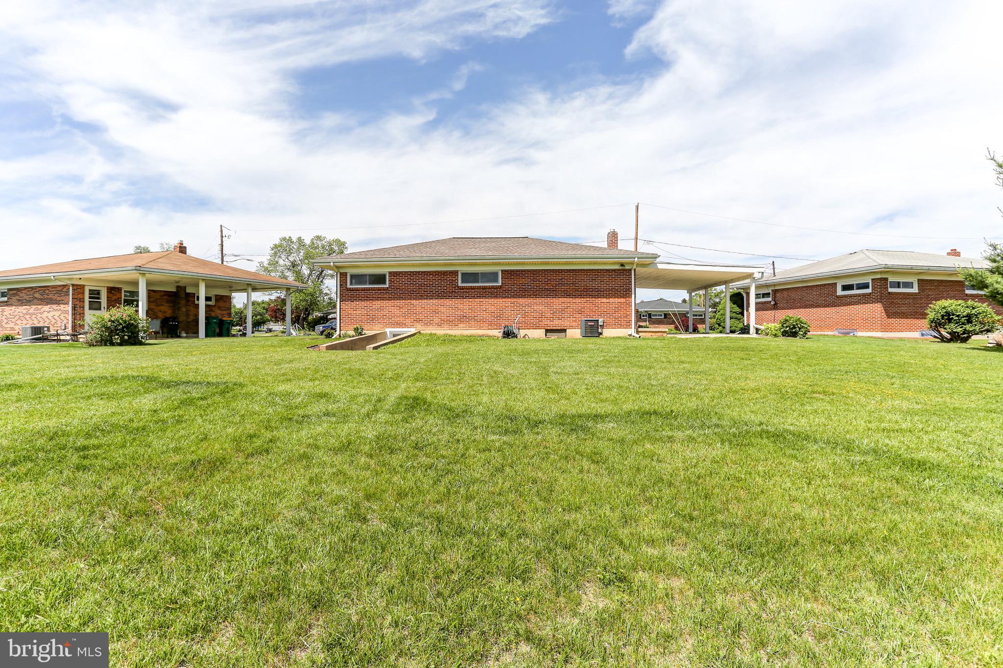 CLEARVIEW FARMS - Residential