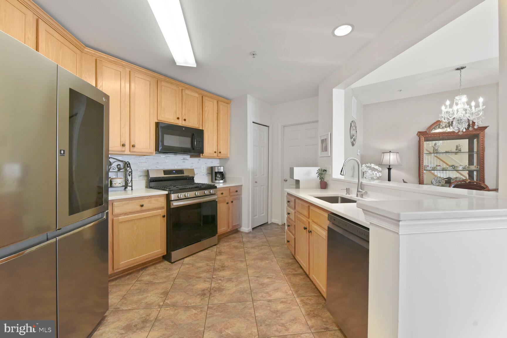 DOMINION STATION - Residential