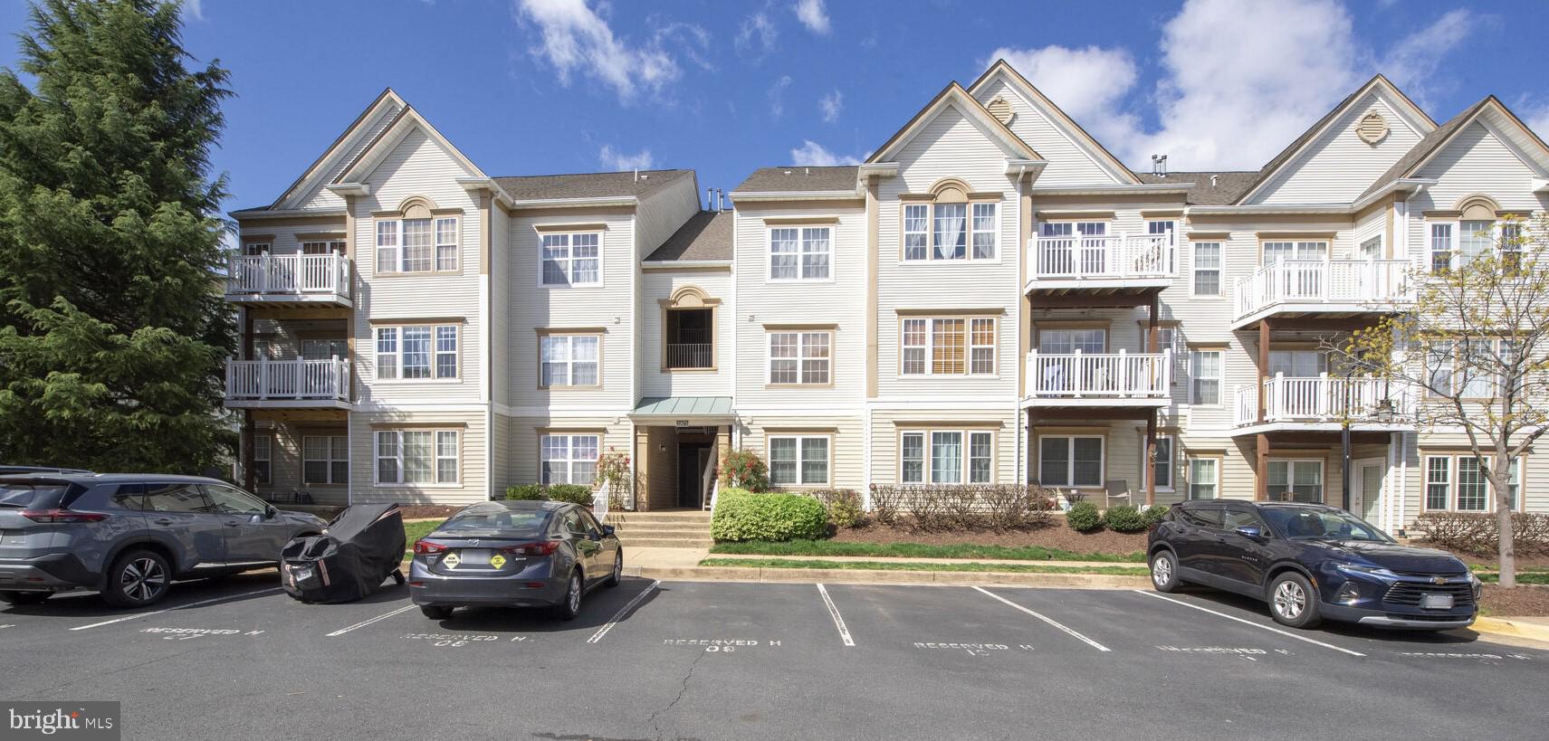 DOMINION STATION - Residential