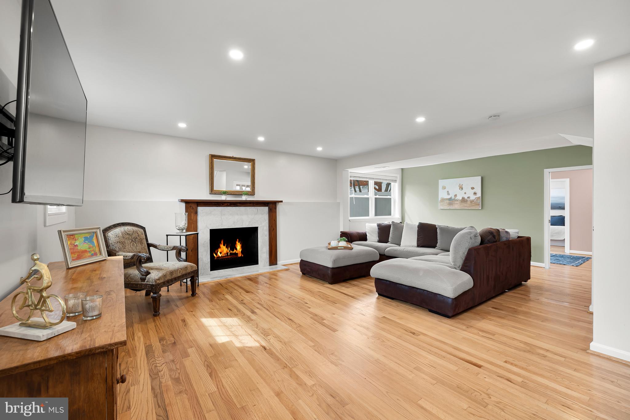 REGENCY ESTATES - Residential