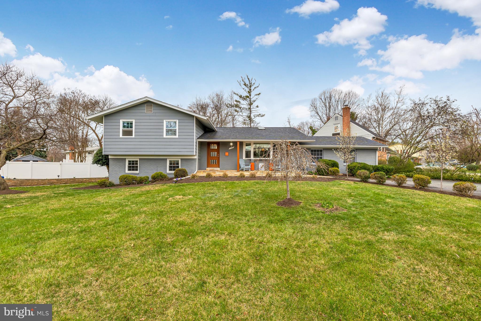 REGENCY ESTATES - Residential