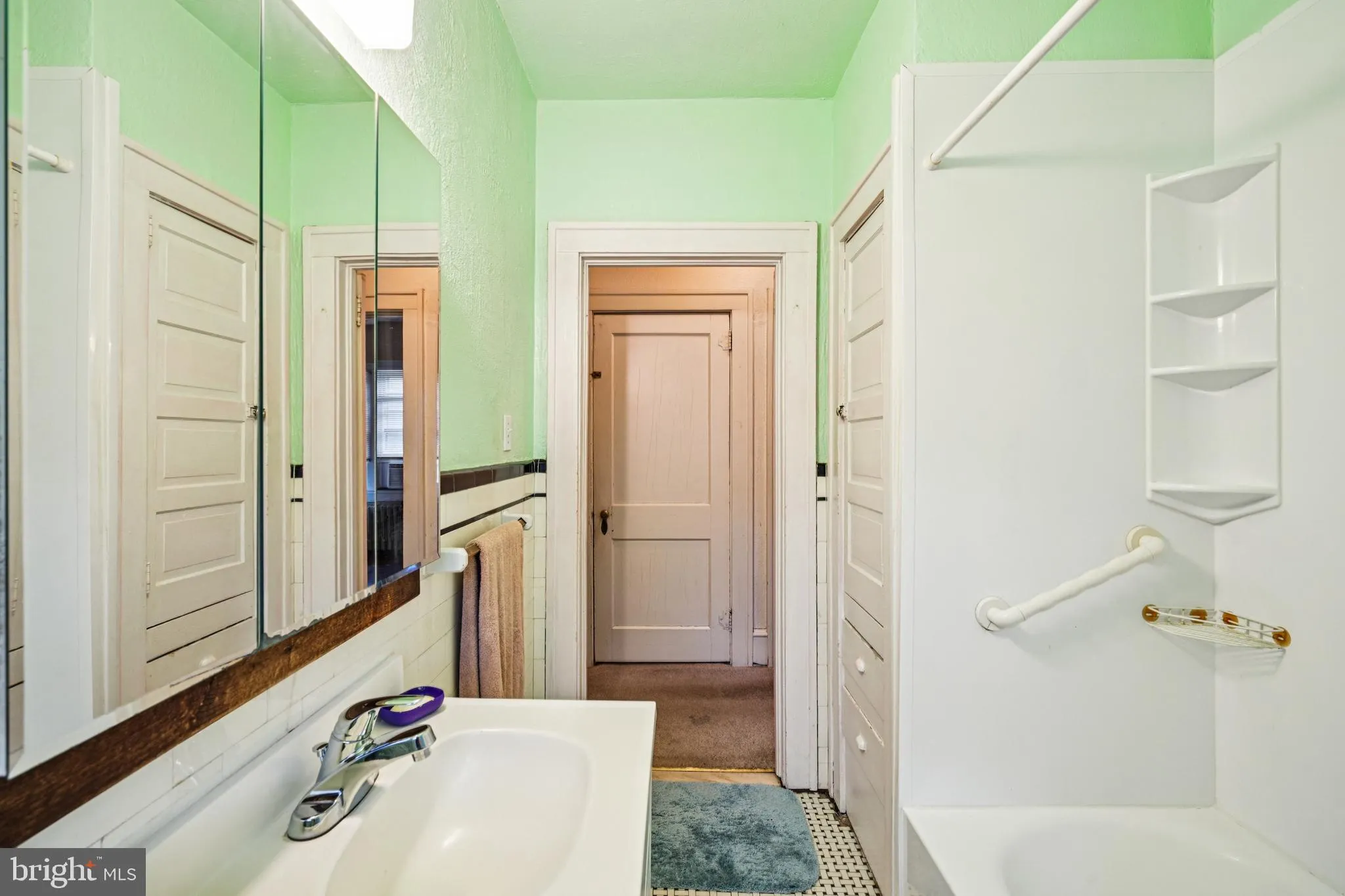 Vineland, New Jersey 08360, United States, 2 Bedrooms Bedrooms, ,1 BathroomBathrooms,Residential,Coming Soon,184929