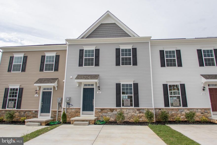 Move-in Ready! Come see this beautiful town home with morning room that gives the owners bedroom a bigger walk in closet and an owners bath with a stand up shower and soaking tub! Awesome on all 3 levels with new wider floor plan - from the upgraded island kitchen with stainless appliances and gas range to the fully finished lower level rec to rooms and walk out to the yard. Maintenance free yard covered by HOA! Must see community! Don't miss out!