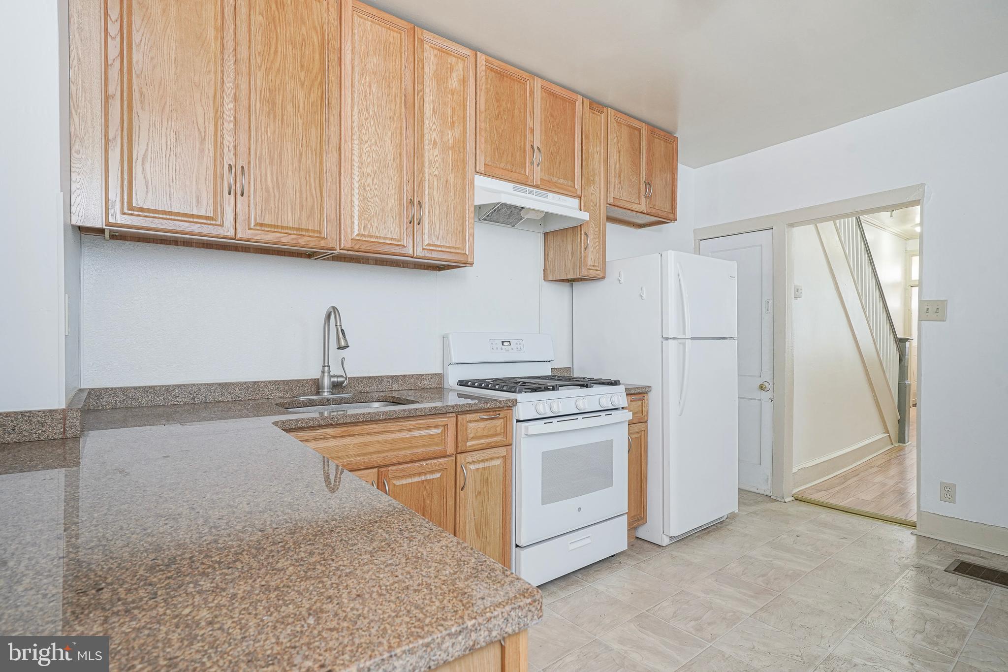 POINT BREEZE - Residential