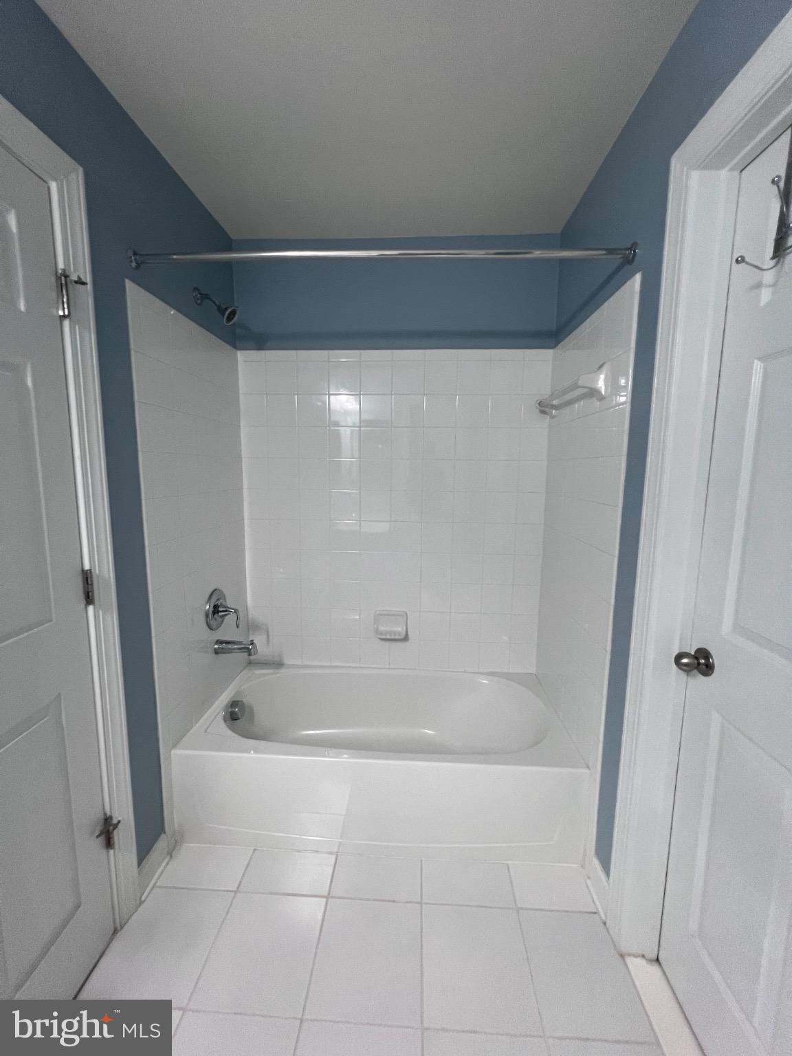 PMW FARMS - Residential Lease