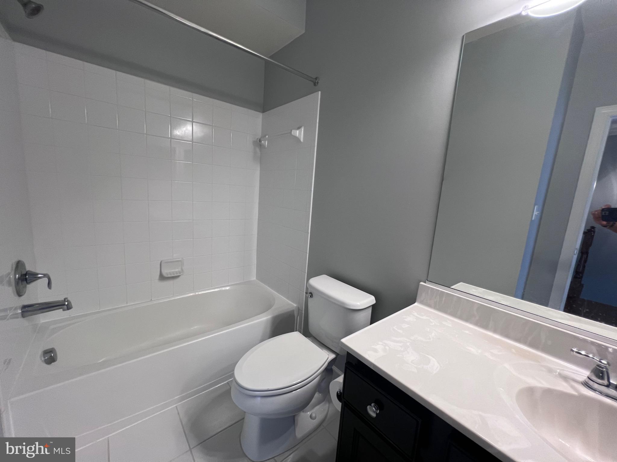 PMW FARMS - Residential Lease