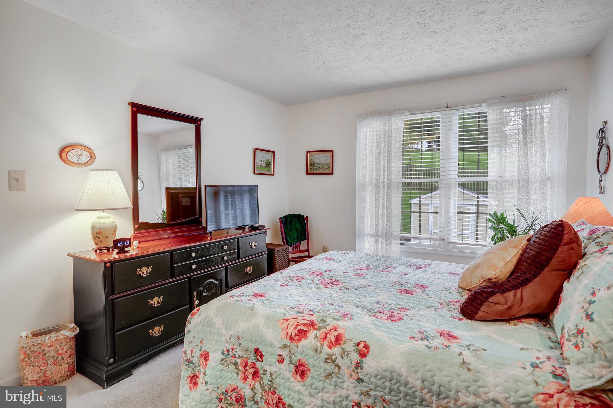 NEW MARKET WEST - Residential