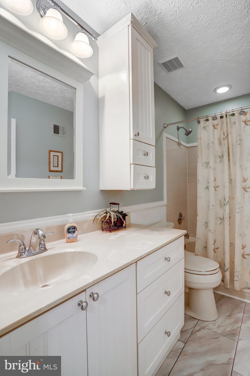 NEW MARKET WEST - Residential