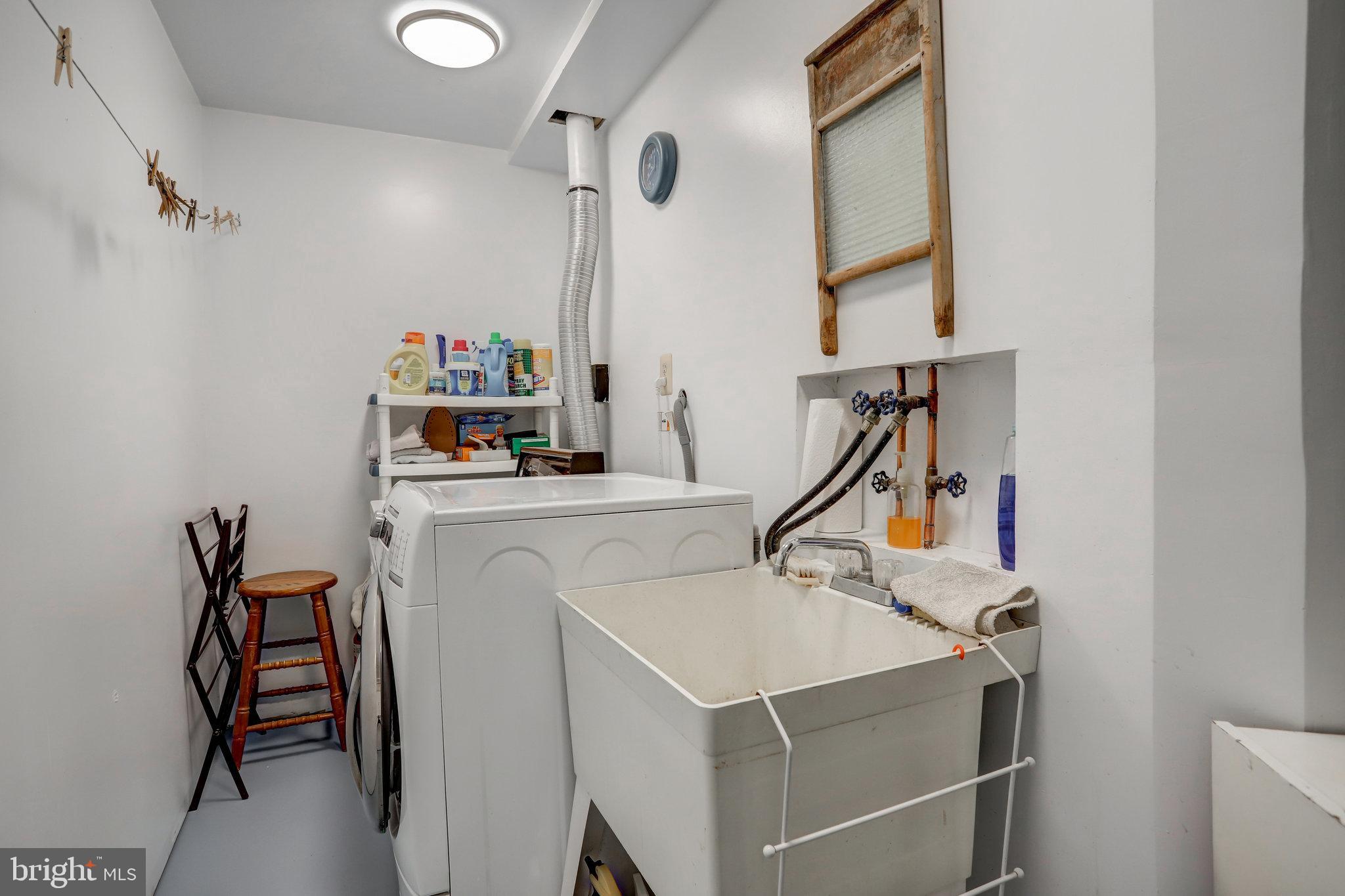 NEW MARKET WEST - Residential