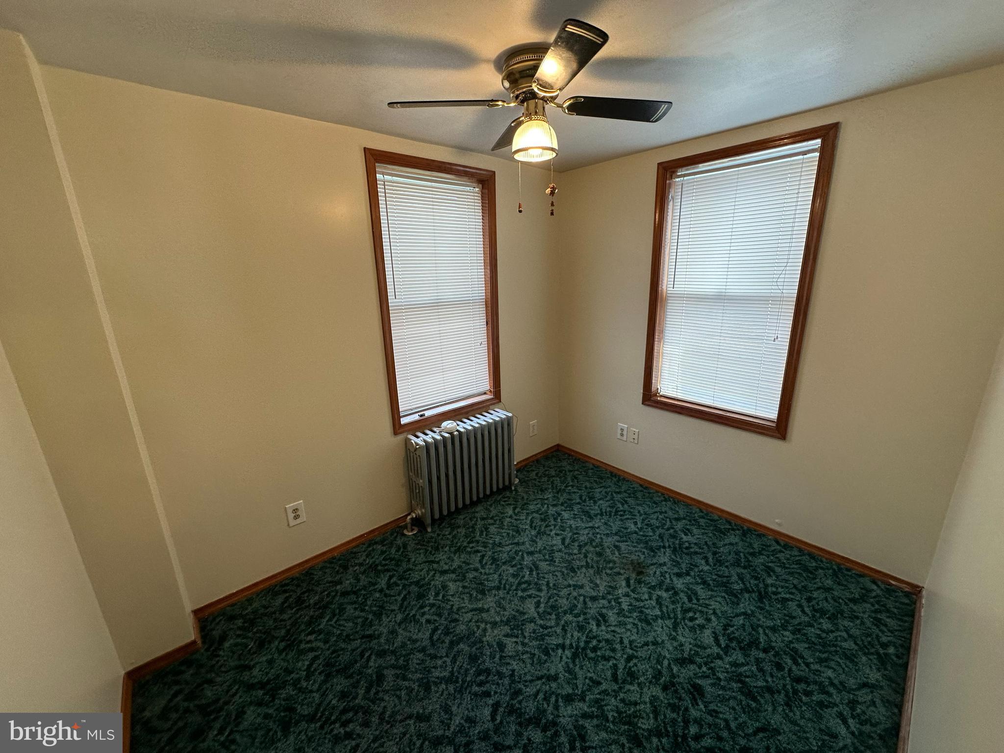 BRIDESBURG - Residential