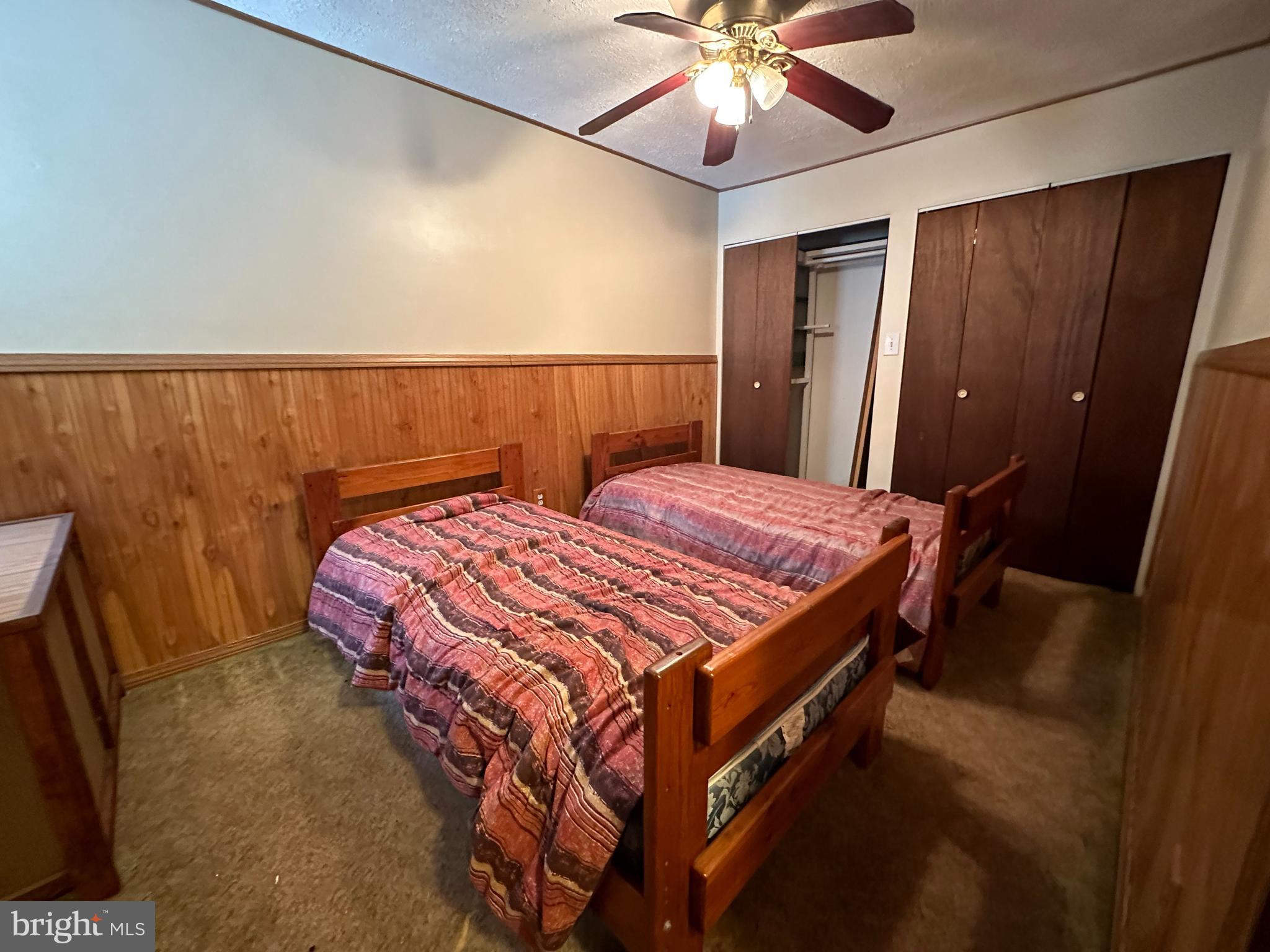 BRIDESBURG - Residential