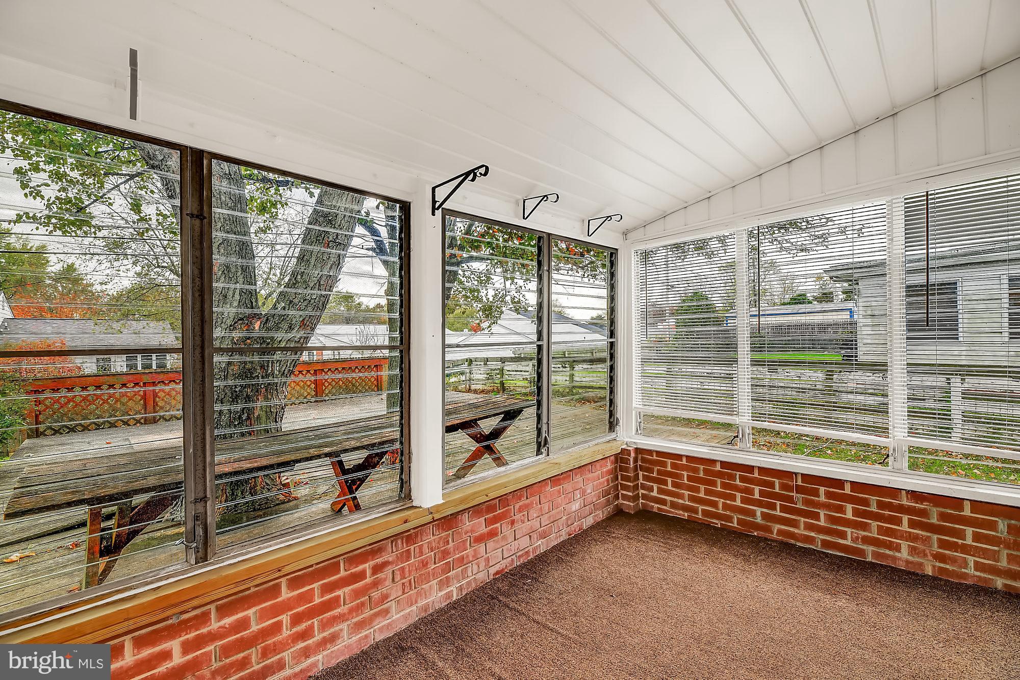 KINGS RIDGE - Residential