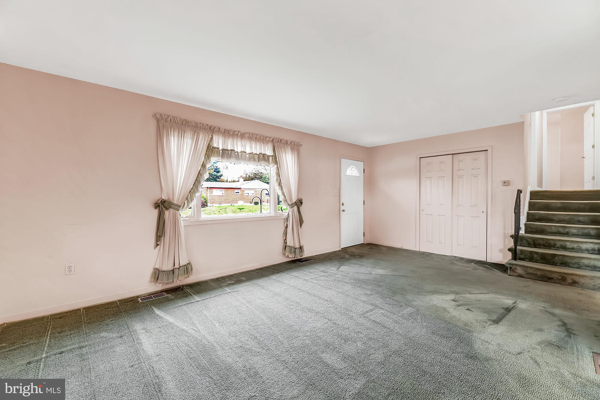 KINGS RIDGE - Residential