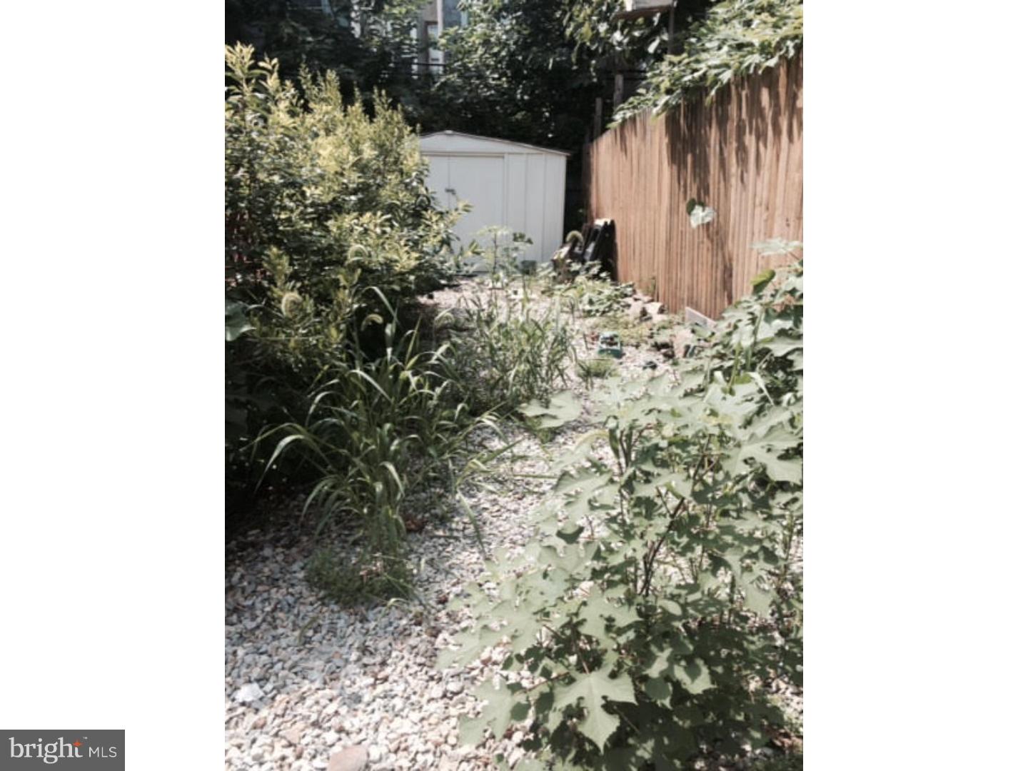 POINT BREEZE - Residential