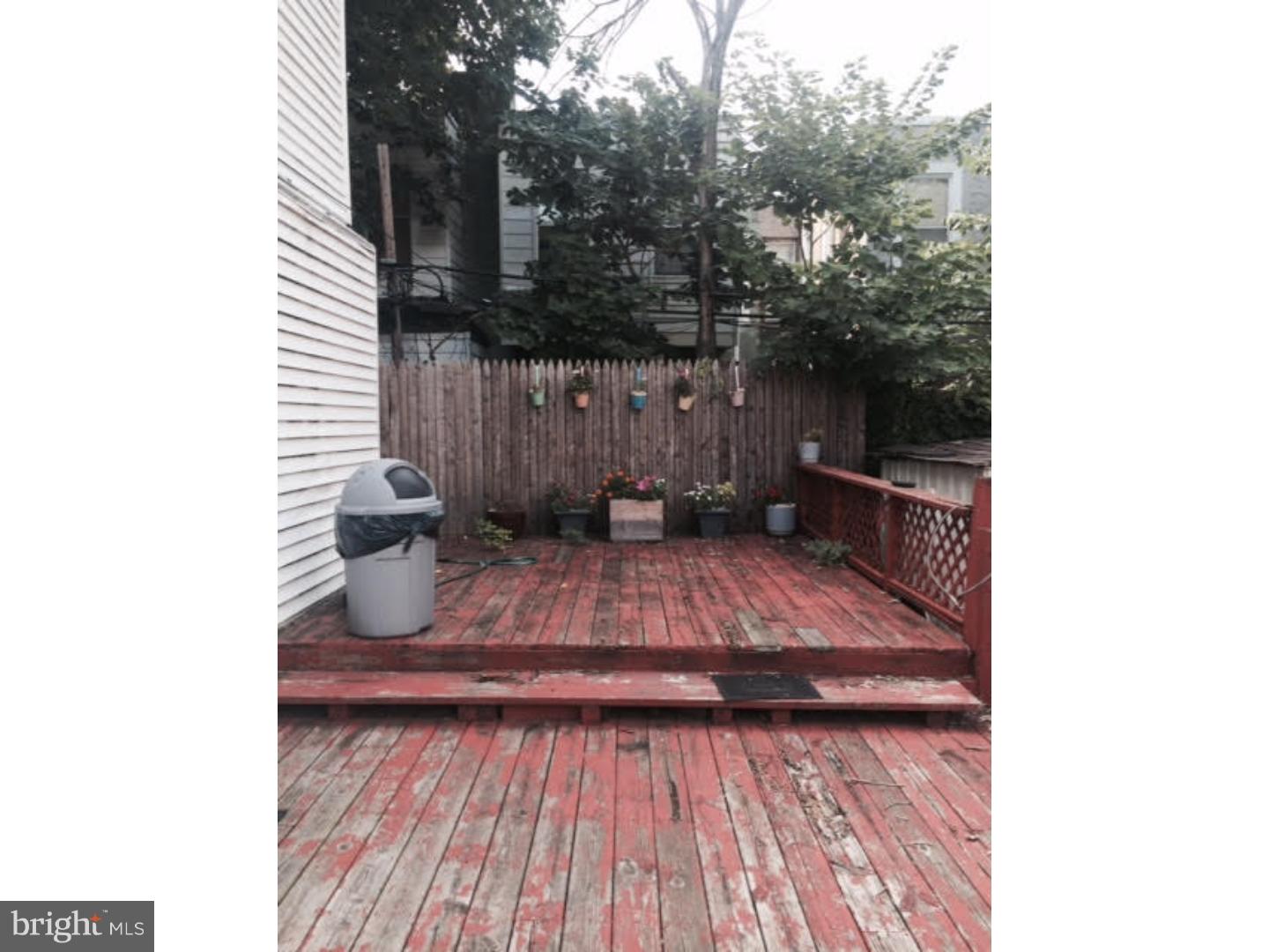 POINT BREEZE - Residential