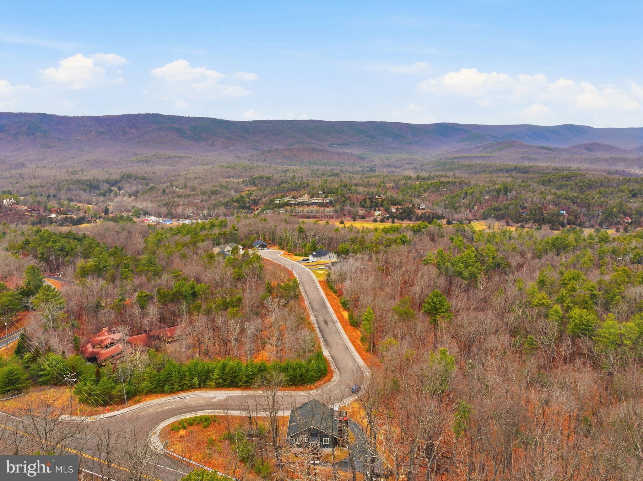 CREEK VALLEY ESTATES - Residential