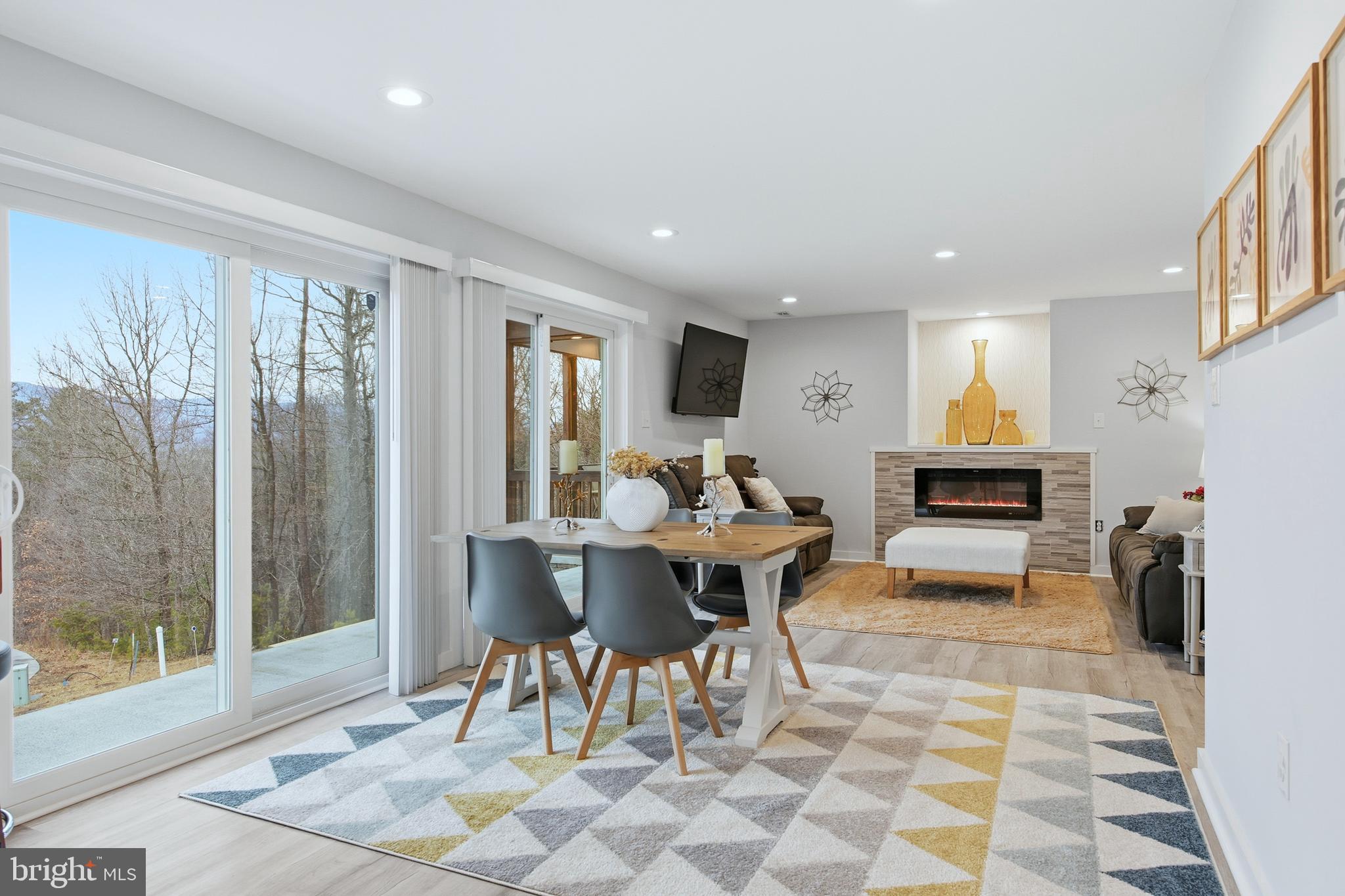 CREEK VALLEY ESTATES - Residential