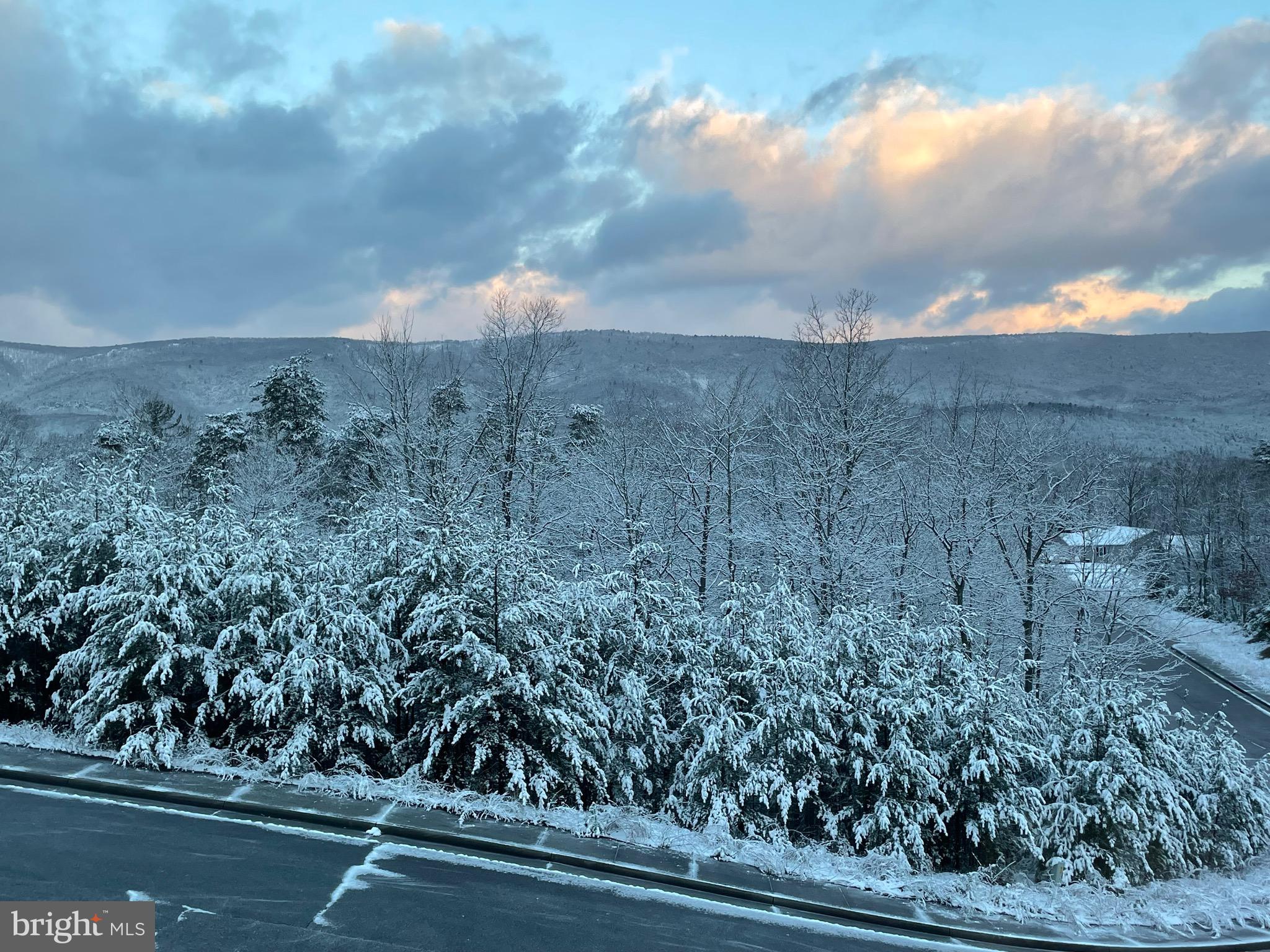 CREEK VALLEY ESTATES - Residential