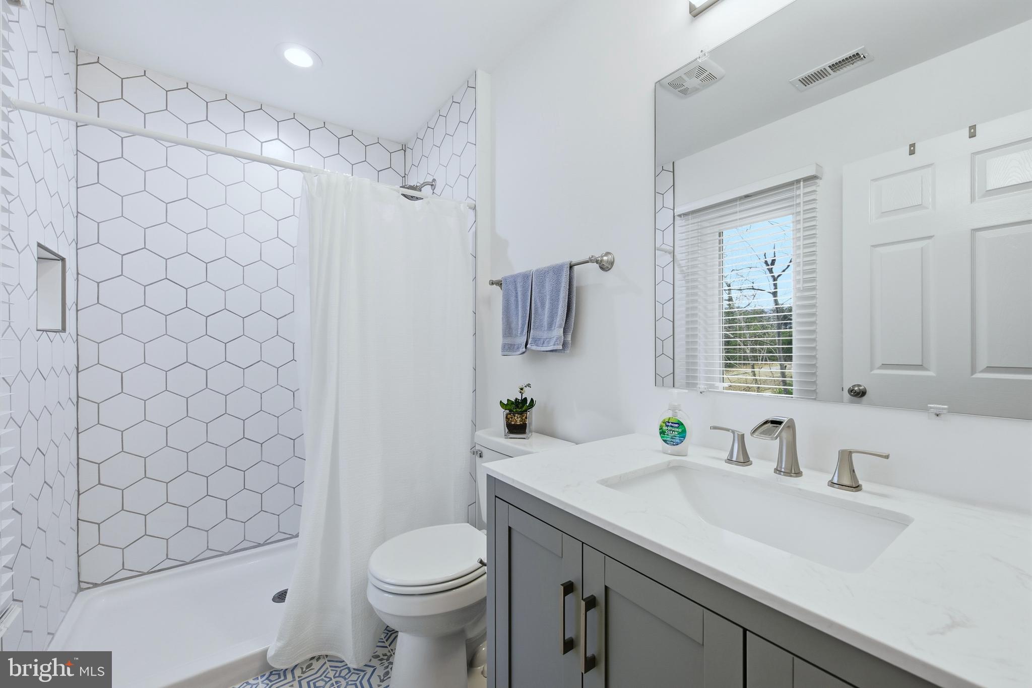 CREEK VALLEY ESTATES - Residential