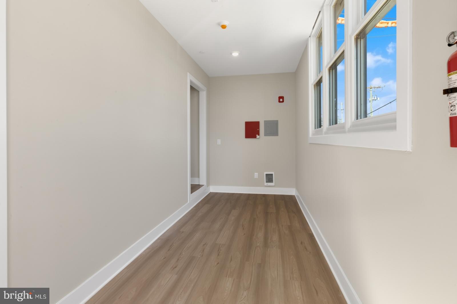 ROXBOROUGH - Residential Lease