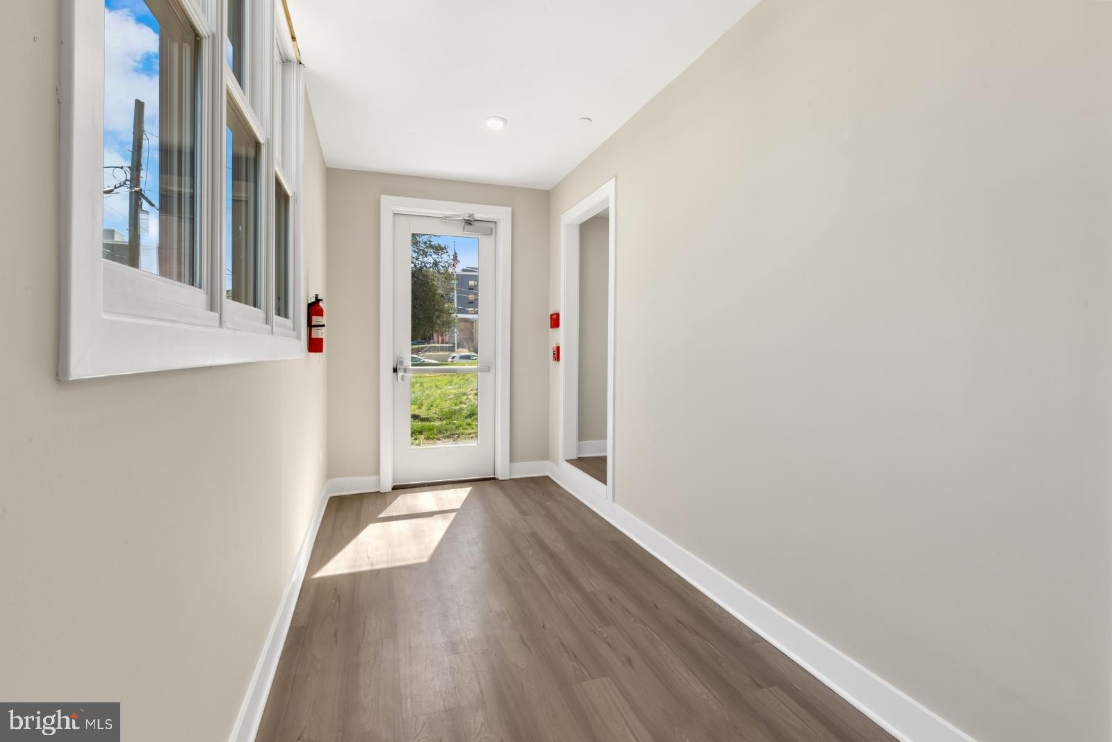 ROXBOROUGH - Residential Lease