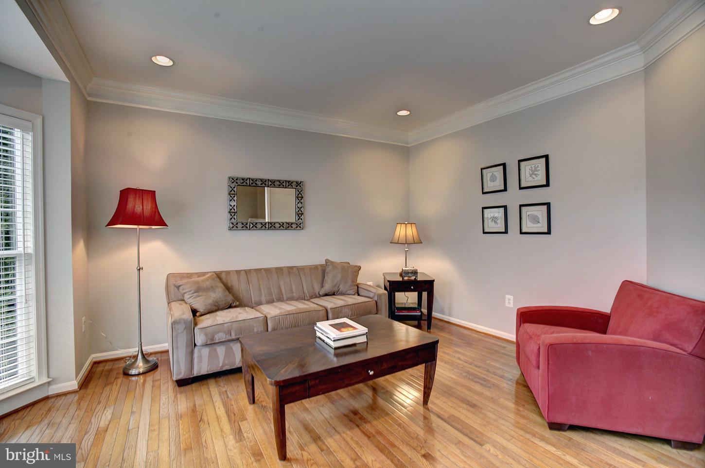 ASHBROOK VILLAGE - Residential Lease