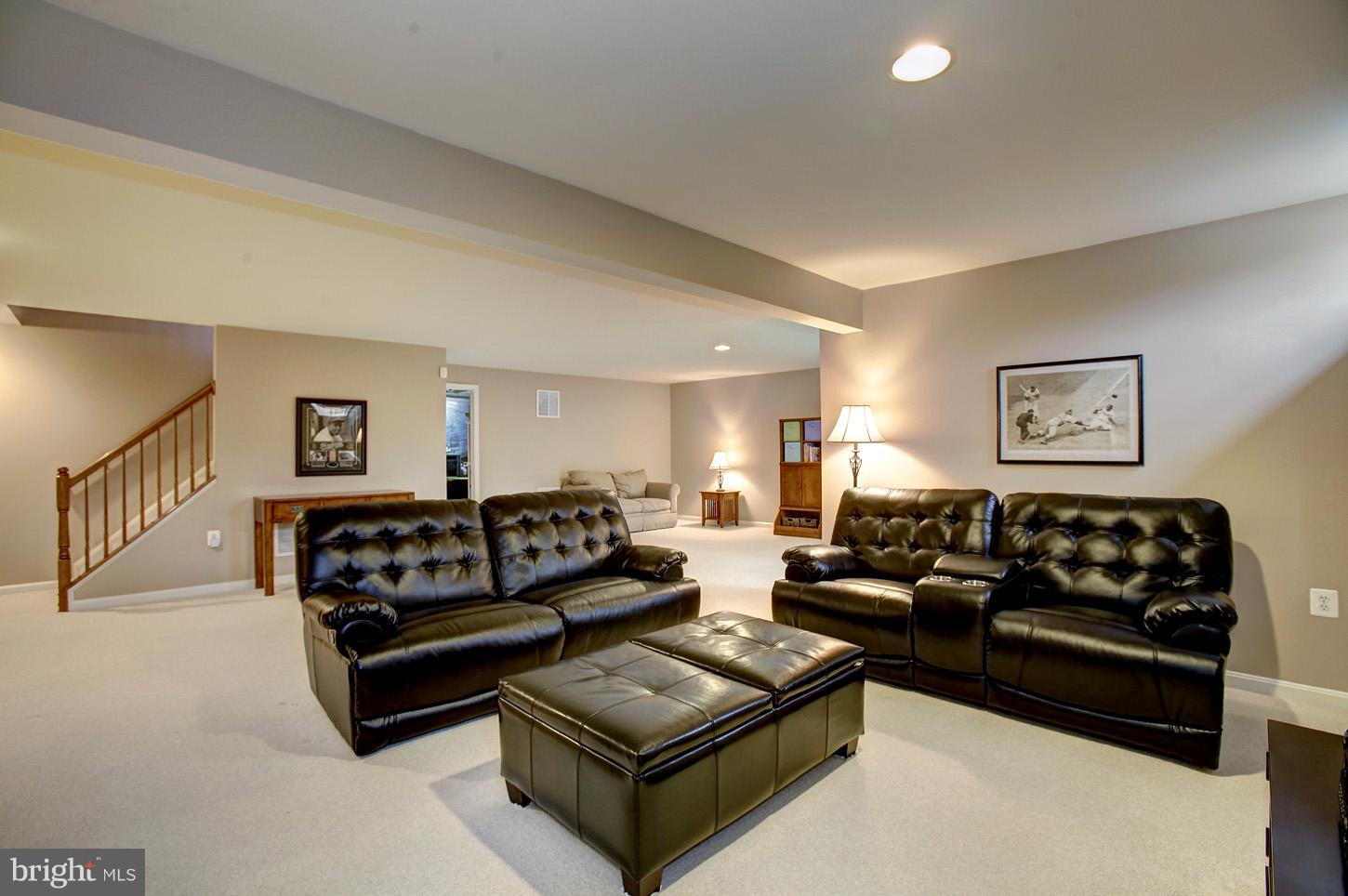 ASHBROOK VILLAGE - Residential Lease