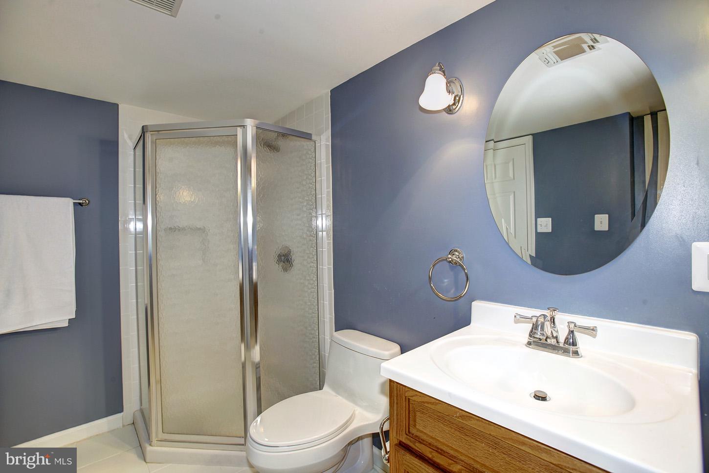 ASHBROOK VILLAGE - Residential Lease