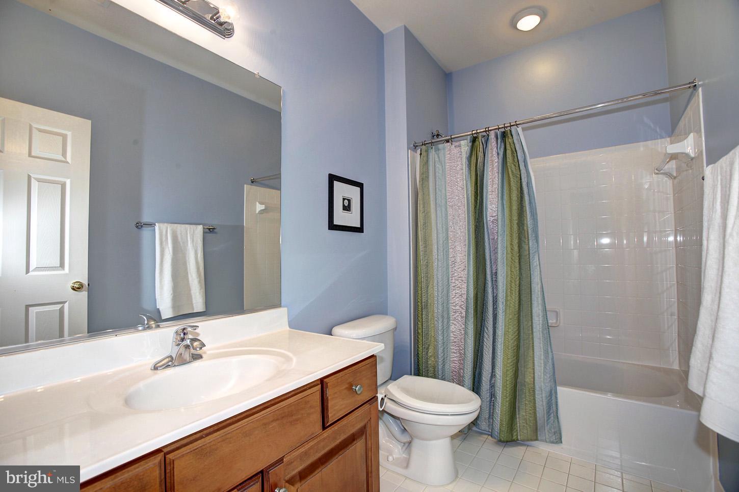 ASHBROOK VILLAGE - Residential Lease