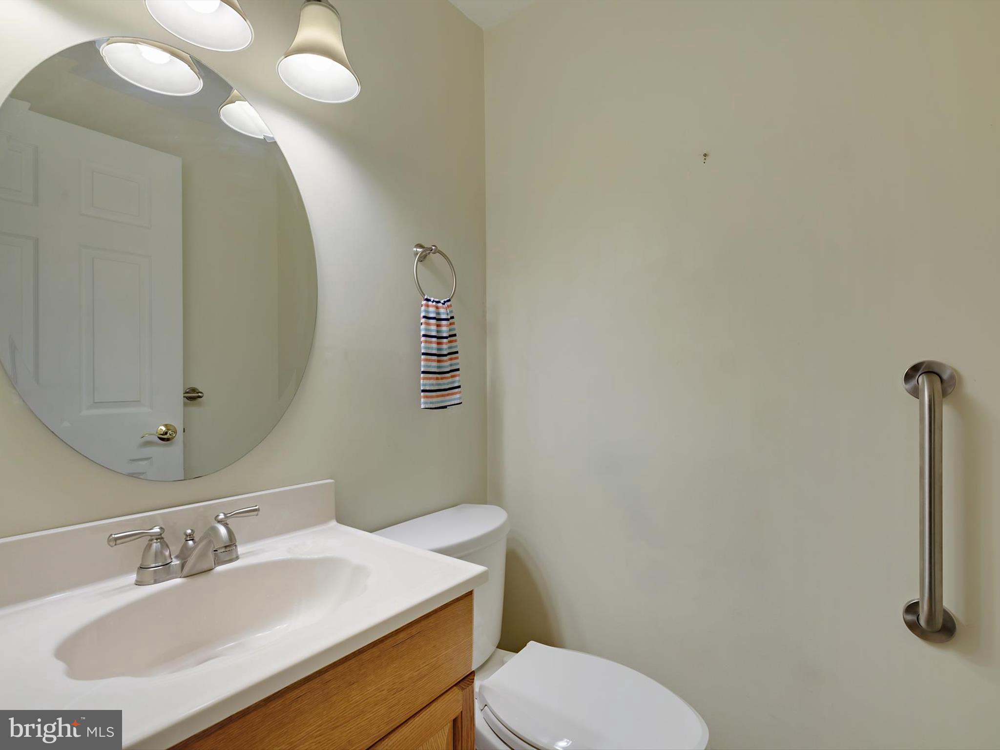 BAY HILLS - Residential