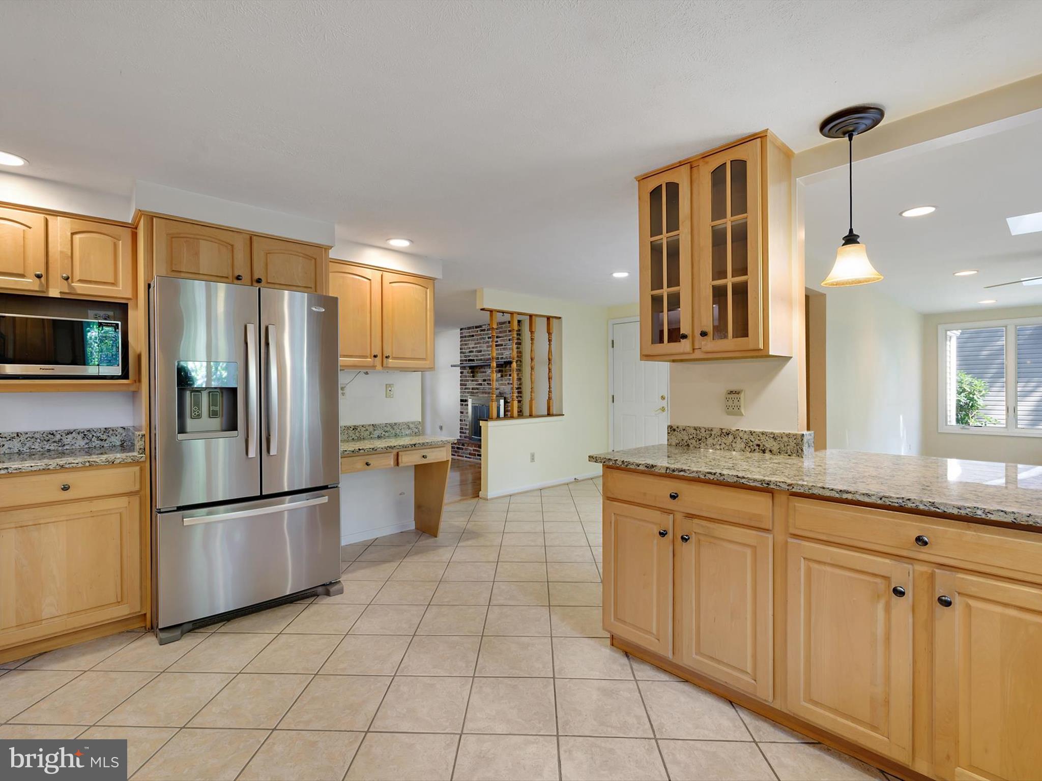 BAY HILLS - Residential