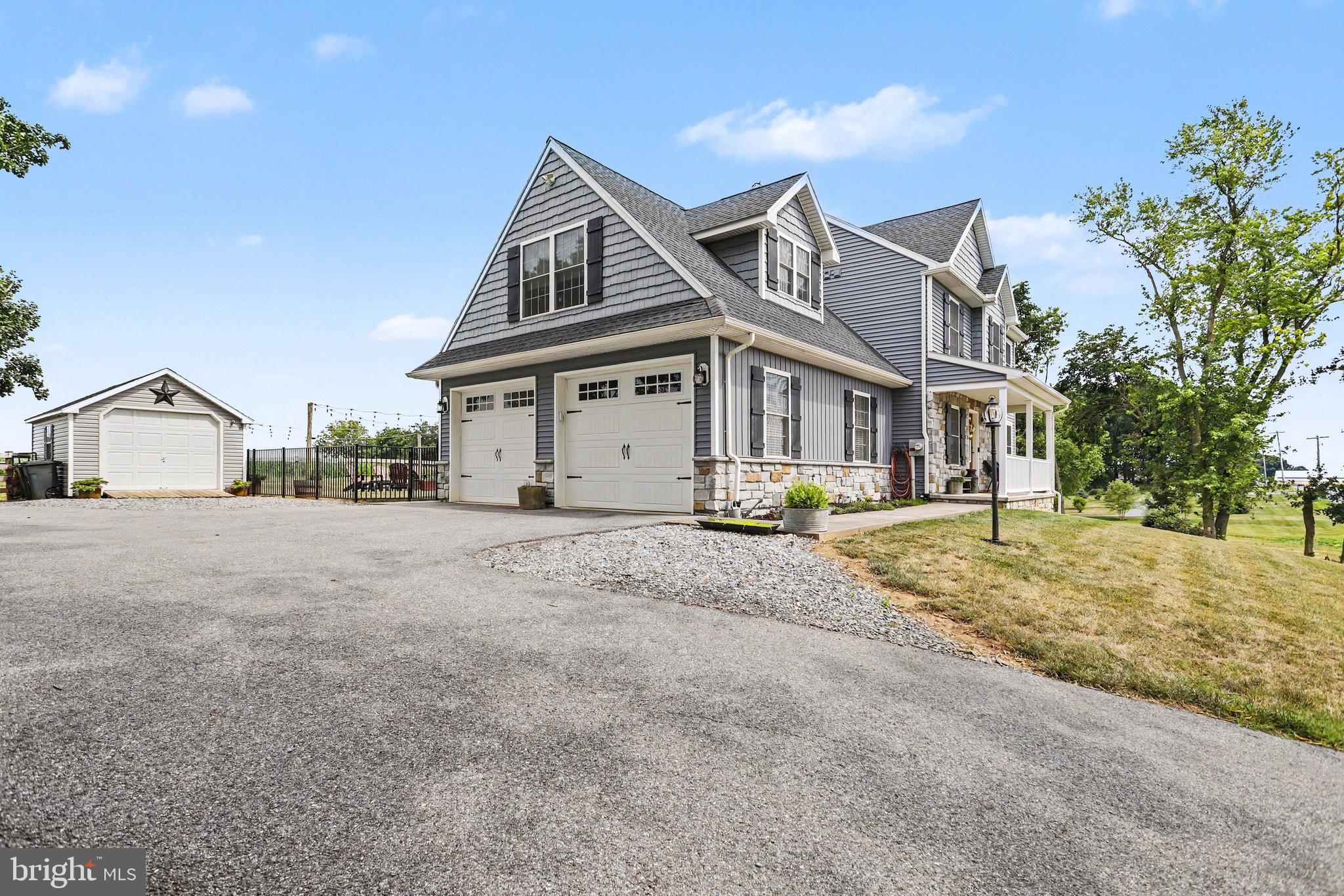 789 COLEBROOK ROAD