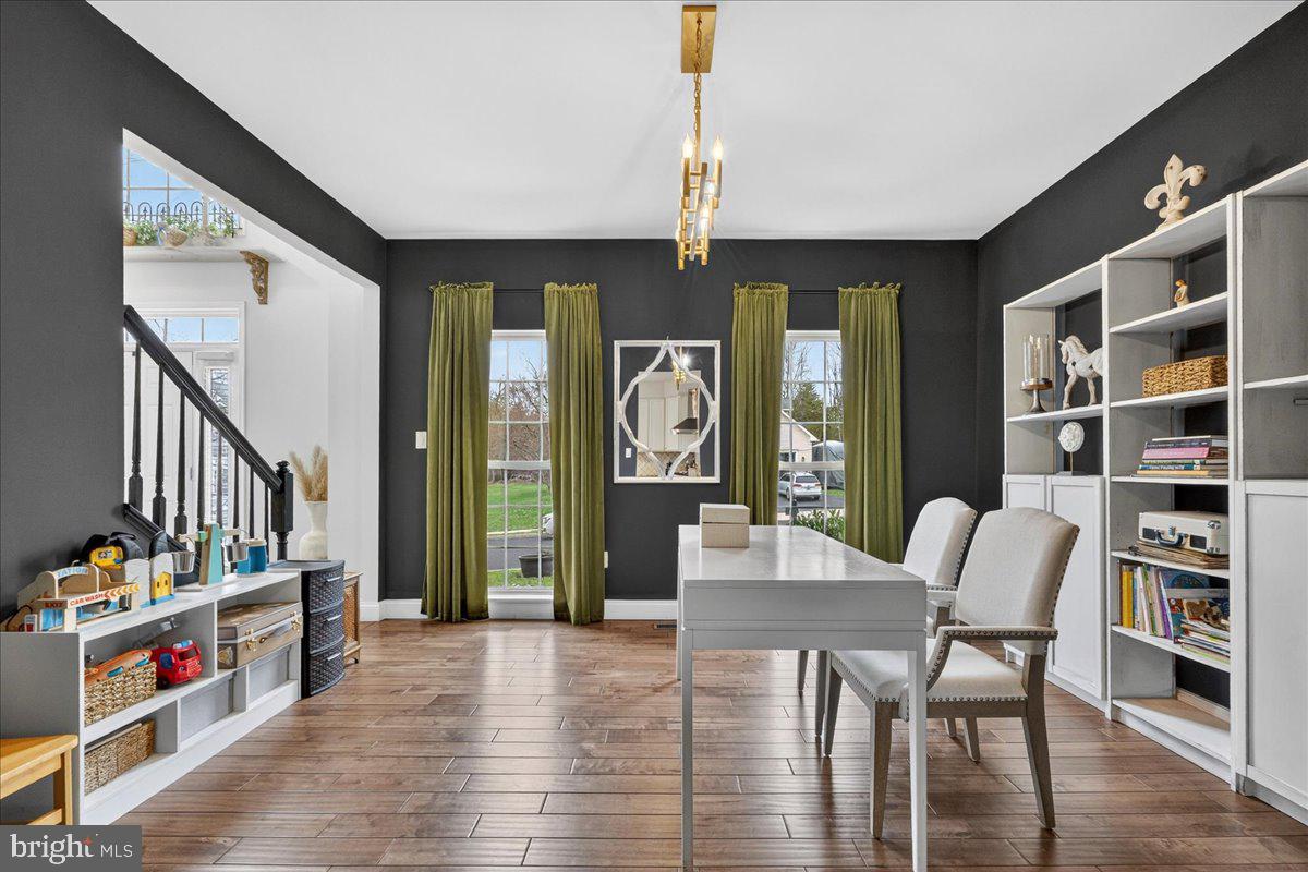 FAR HILLS FARM - Residential