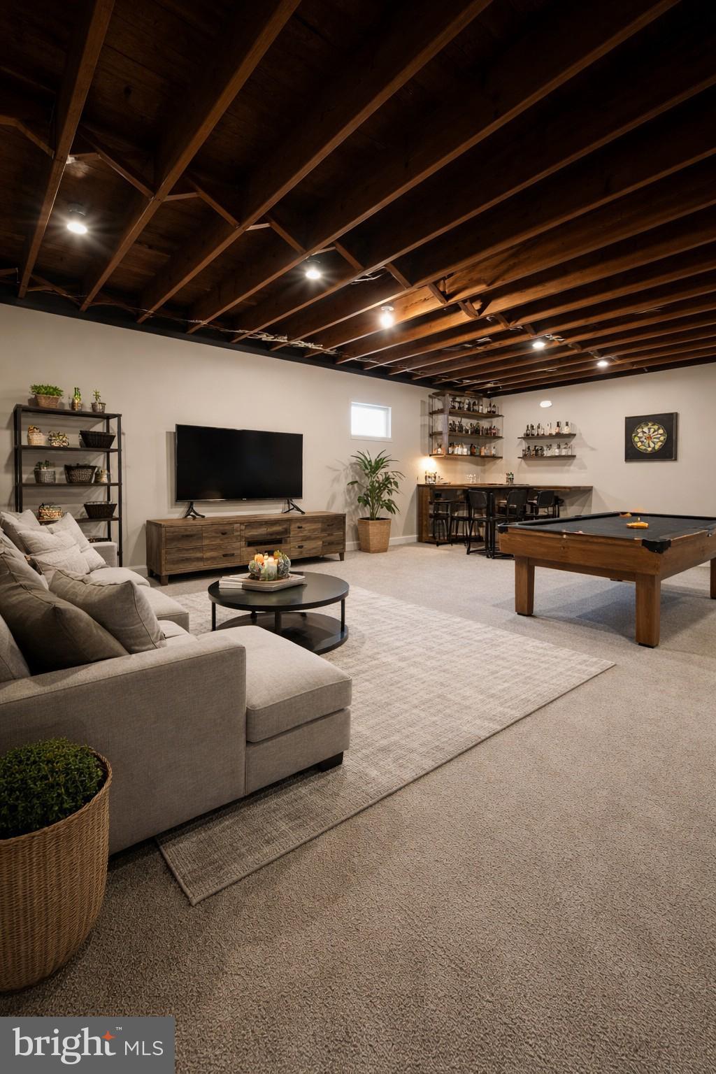 KENT VILLAGE - Residential