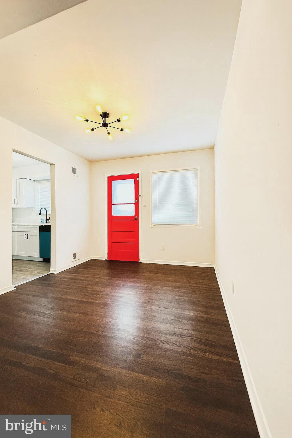 6521 COLUMBIA TERRACE