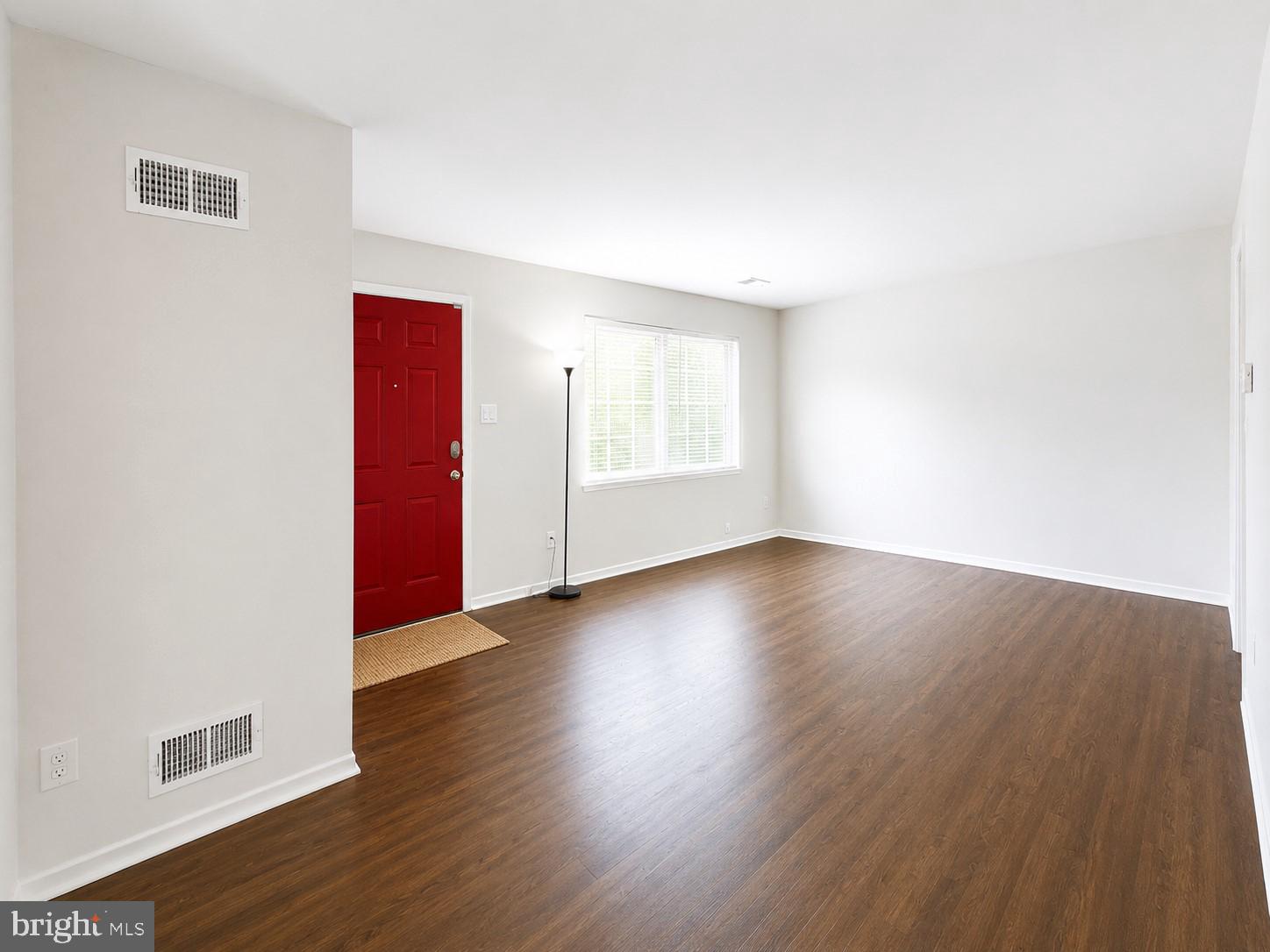 6521 COLUMBIA TERRACE