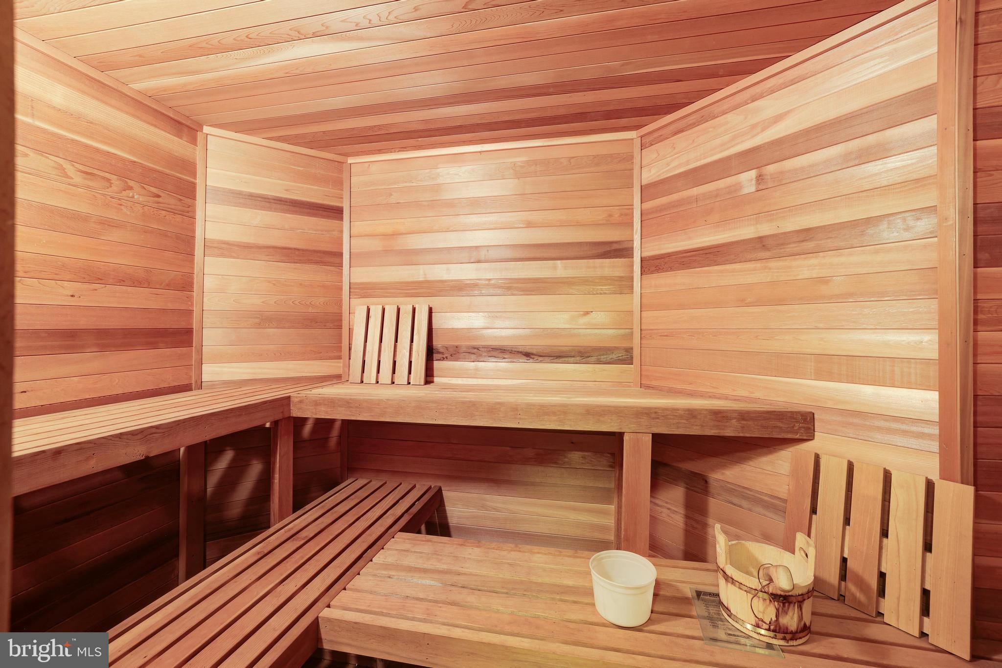 TANTALLON ON THE POTOMAC - Residential