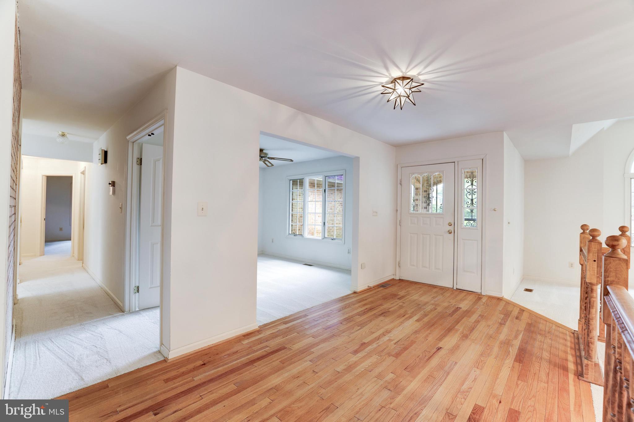 TANTALLON ON THE POTOMAC - Residential