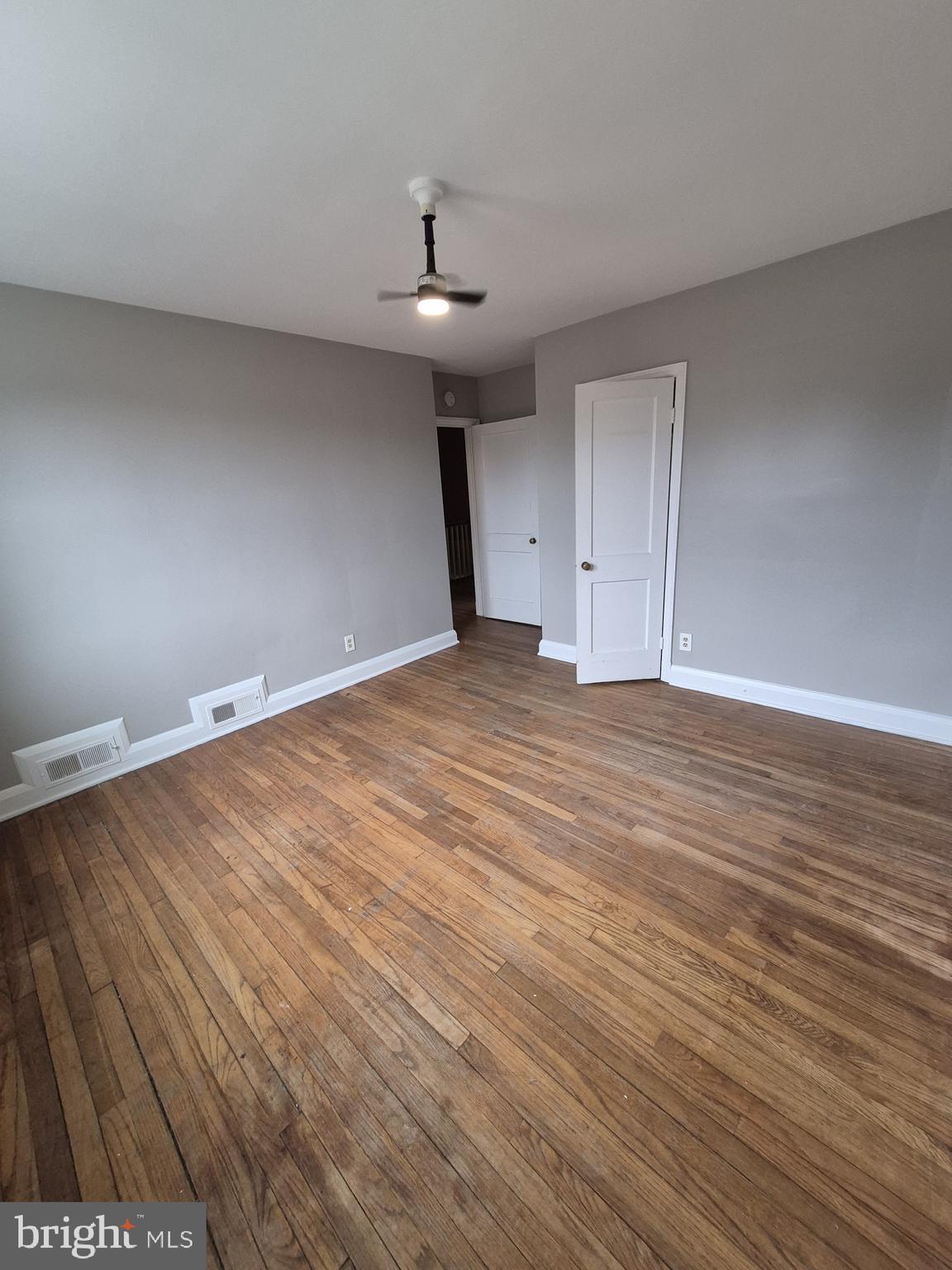 WEST HILLS - Residential