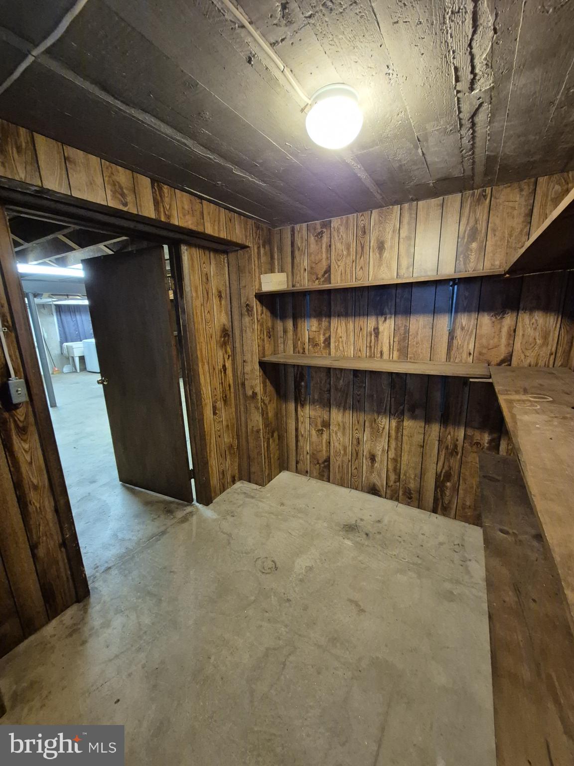 WEST HILLS - Residential