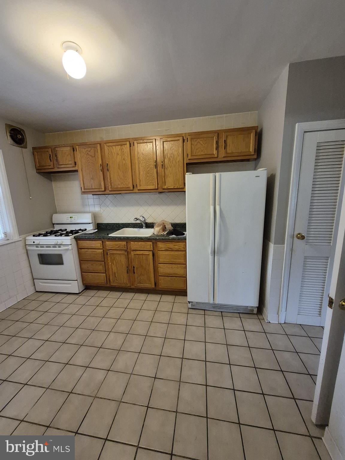 WEST HILLS - Residential