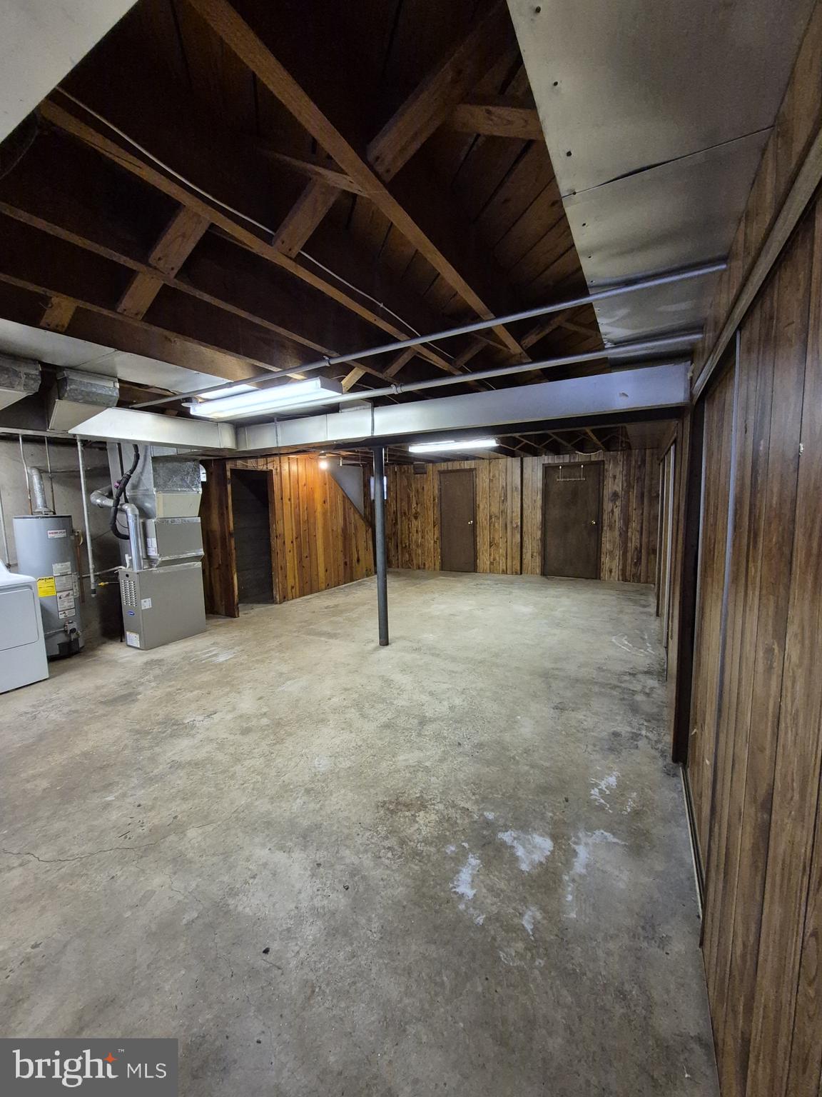 WEST HILLS - Residential