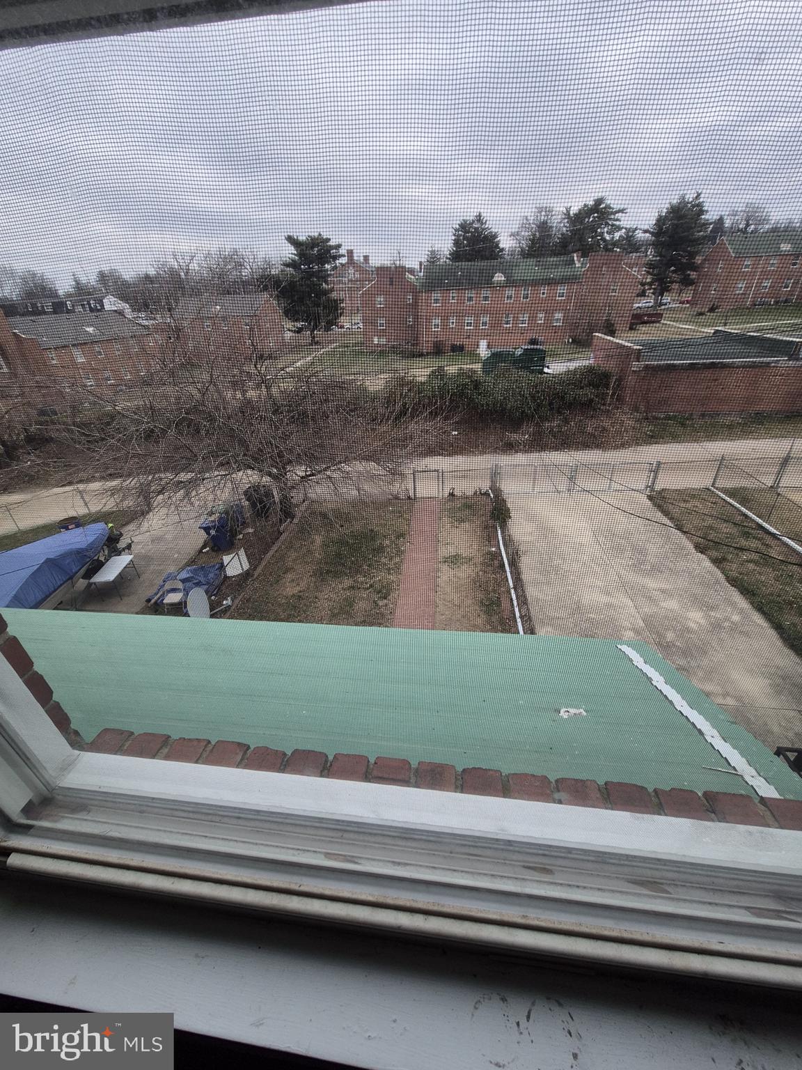 WEST HILLS - Residential