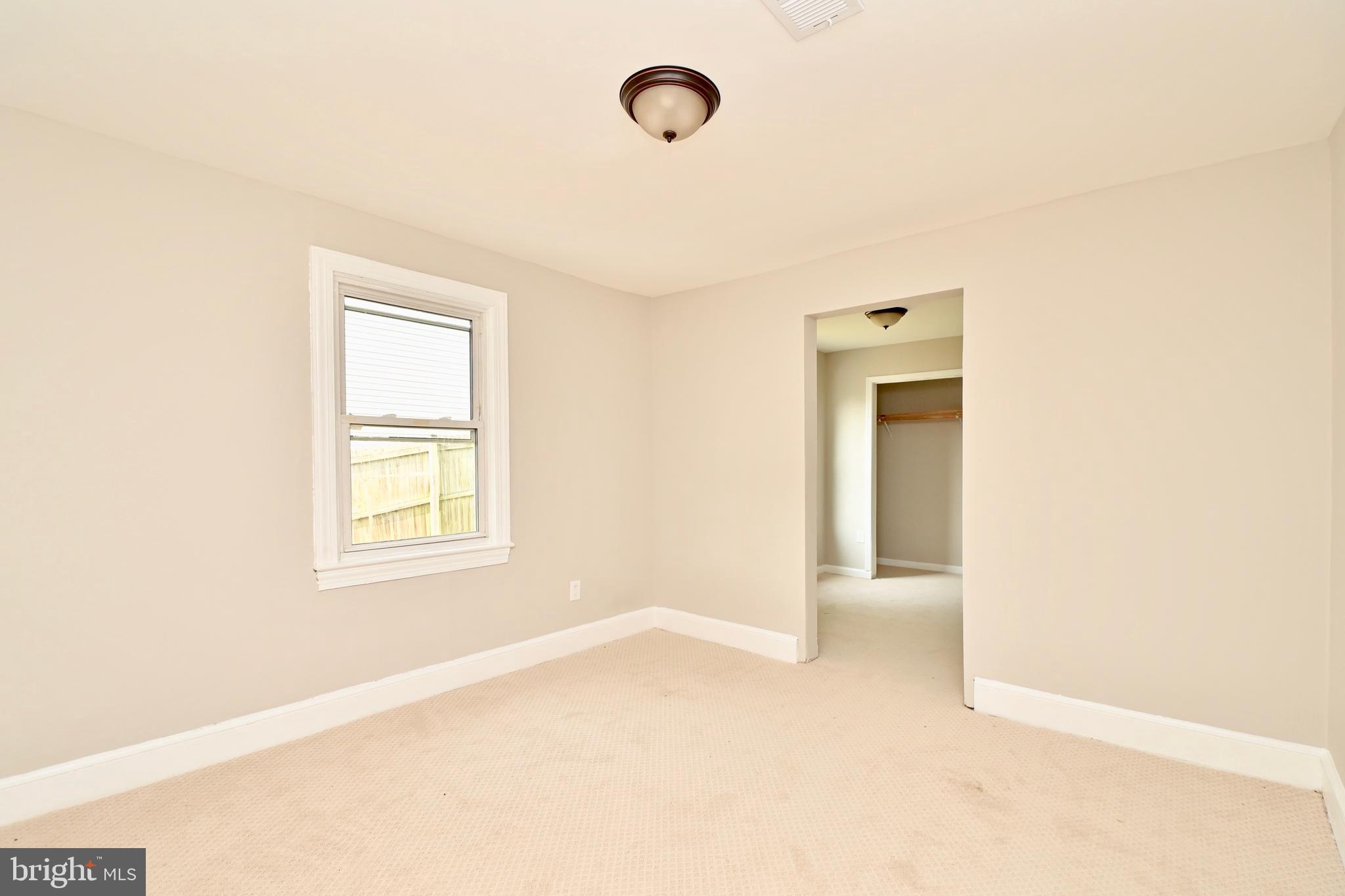 CATESBY HOWARD - Residential