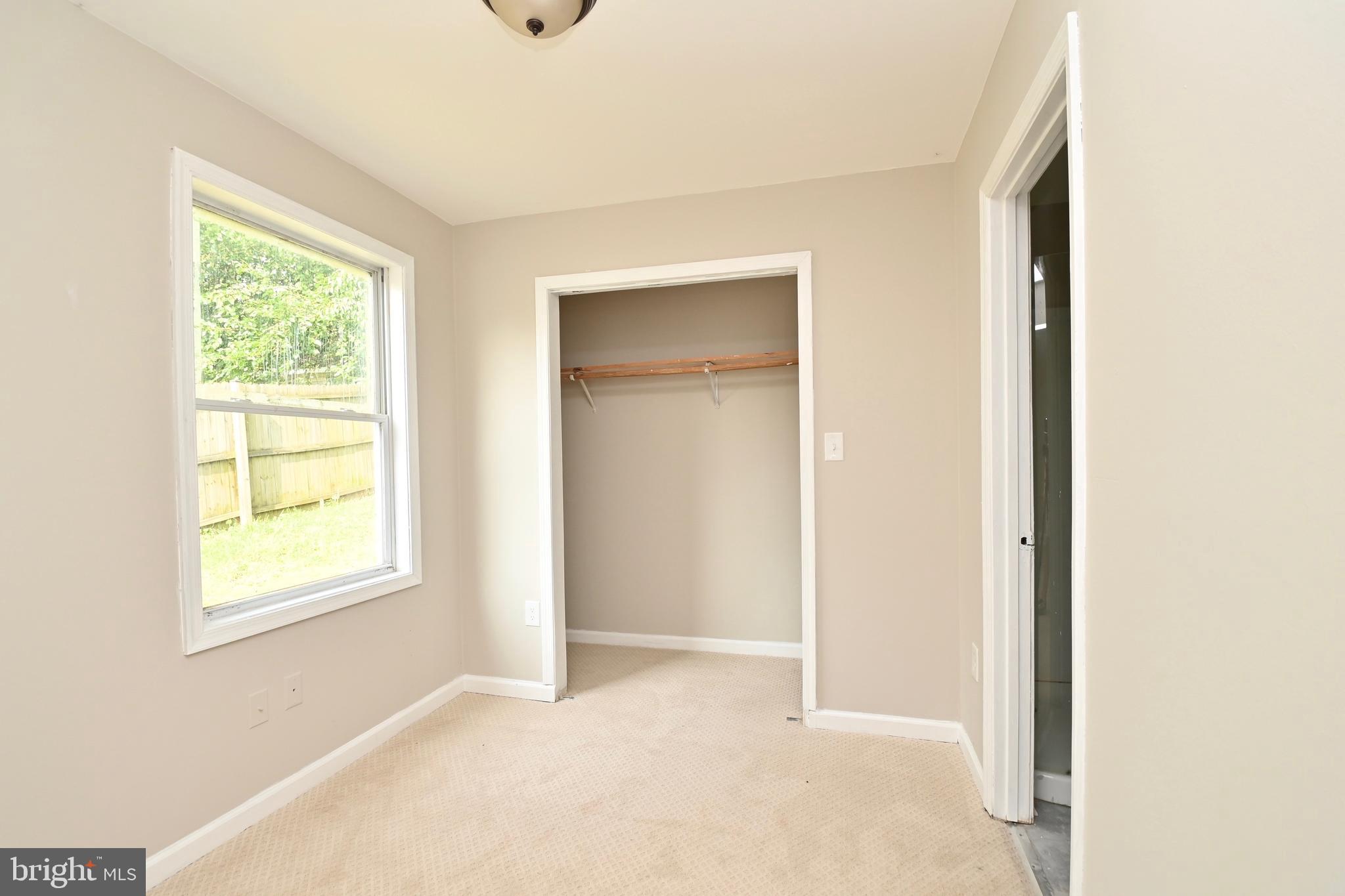 CATESBY HOWARD - Residential