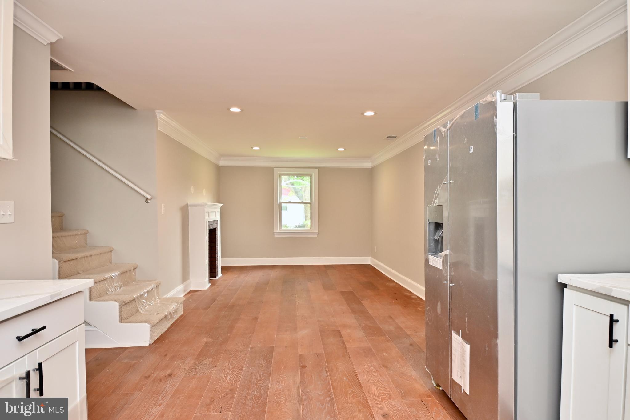 CATESBY HOWARD - Residential