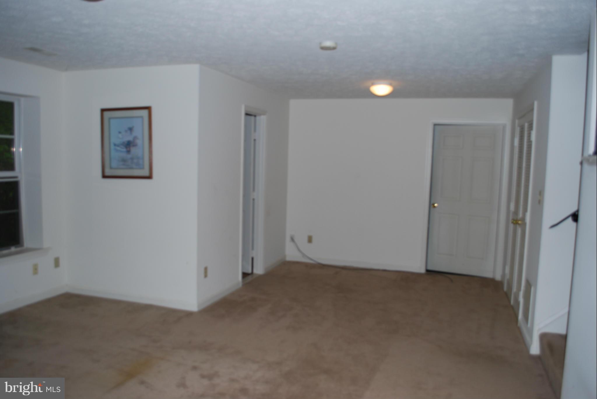 LACY'S RUN ESTATES - Residential